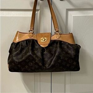 Authentic Louis Vuitton boetie beautiful bag